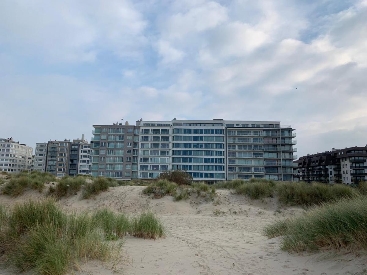 Cabien Zeedijk Oostduinkerke Apartamento Exterior foto